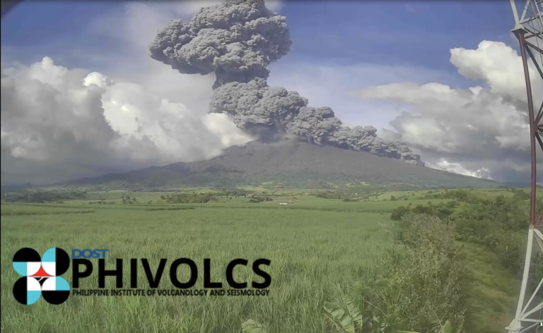 Mt. Kanlaon erupts anew; Alert Level 3 raised